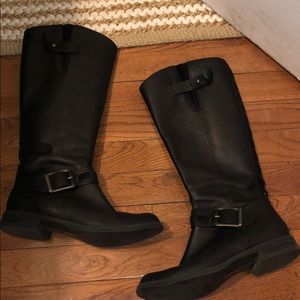 Black riding boots